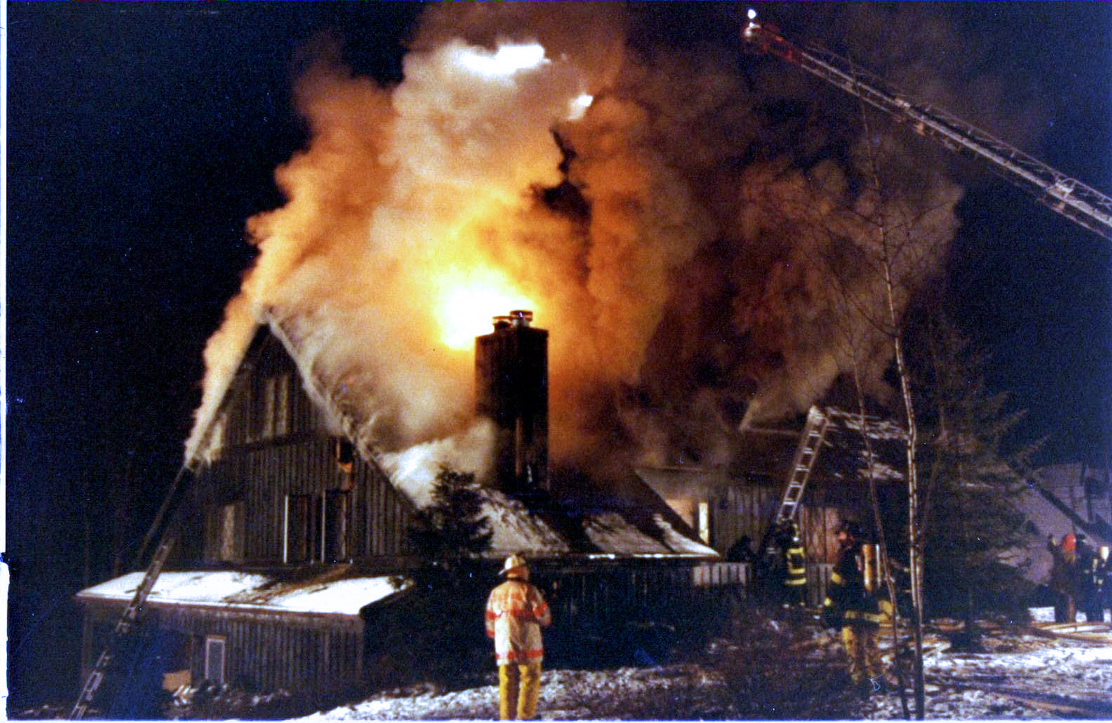 02-07-89  Response - Fire, 2703 Alexander St